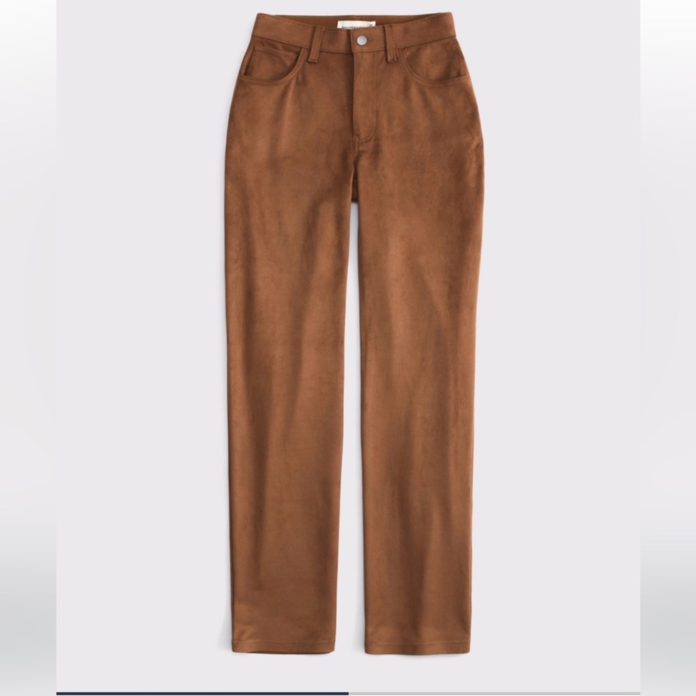 Abercrombie vegan suede 90’s relaxed pant.